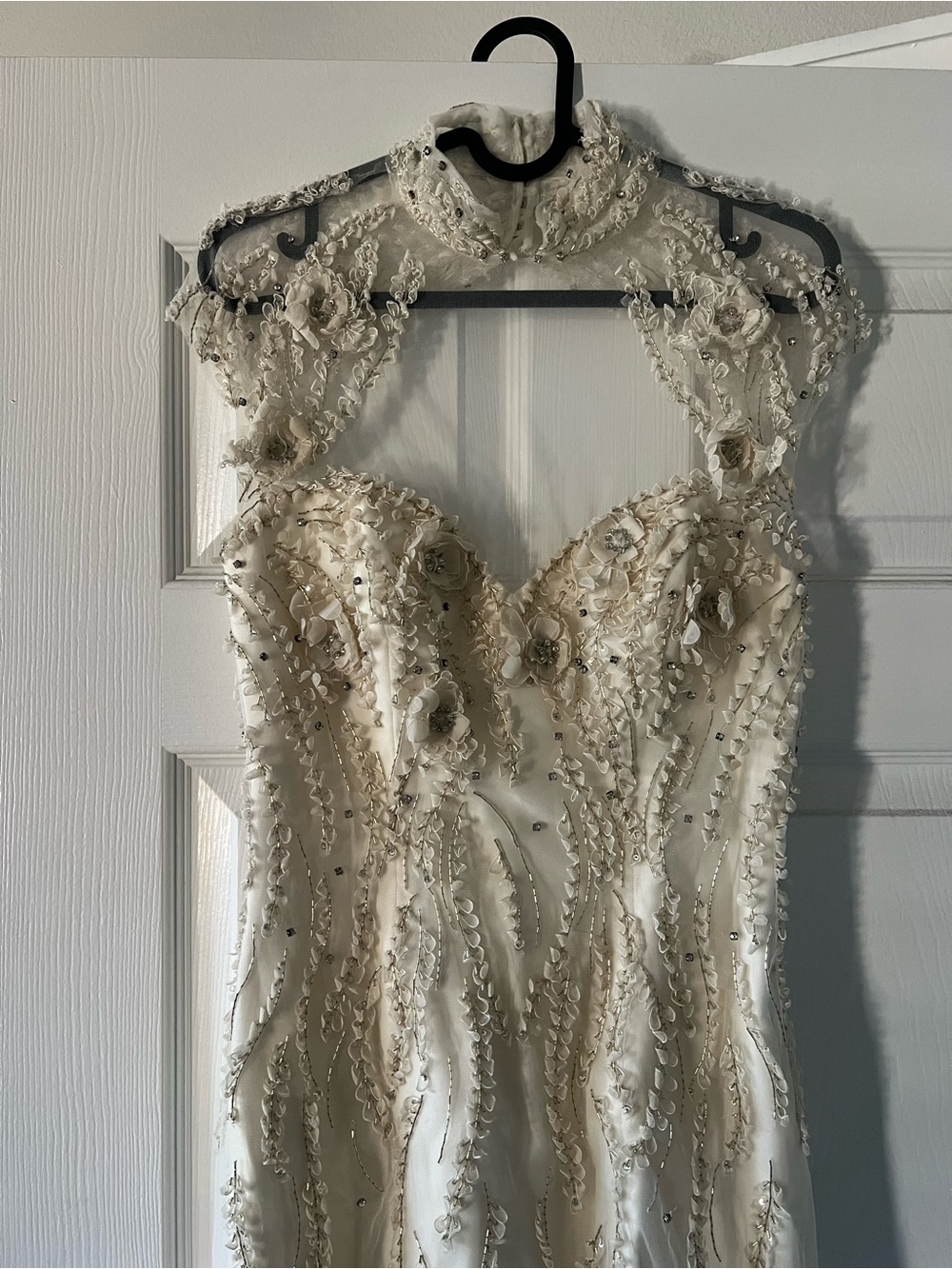 Vintage Ines Di Santo Beaded Wedding Dress with High Neck - Picture 3 of 12